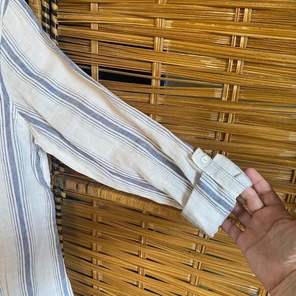 NWT Rachel Zoe 100% Linen Blue White Stripe Button Front Shirt Top Medium - Picture 2 of 7